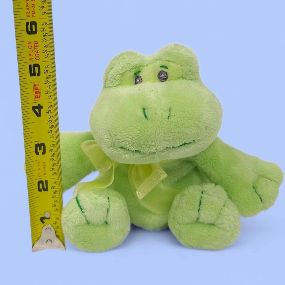 VINTAGE 1994 The Petting Zoo GREEN FROG Plush Toy 6